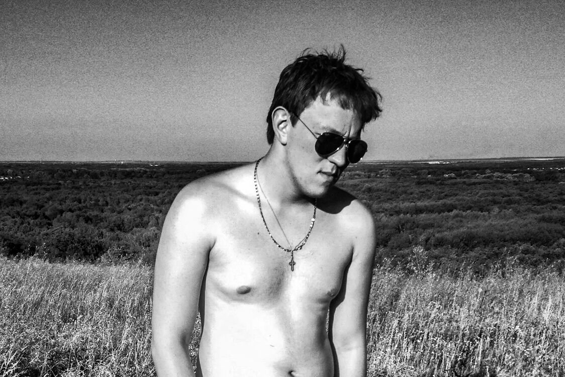  35916711  Alex, 30 ,    