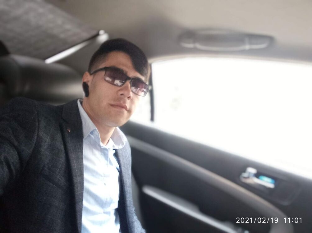  -,   Ali, 27 ,   ,   