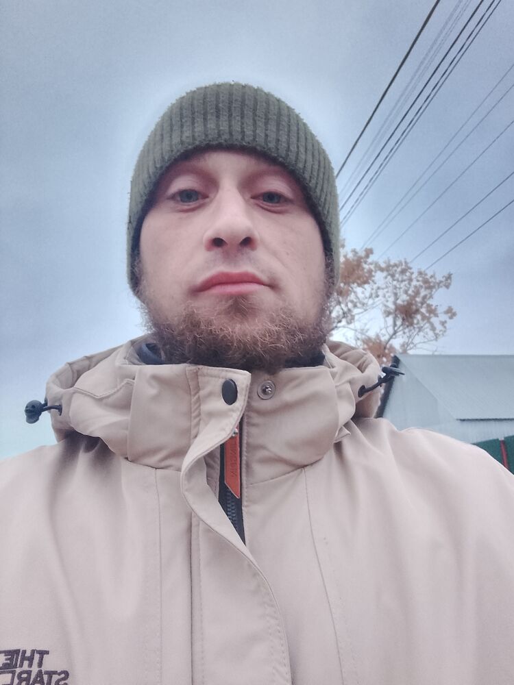  38918791  , 35 ,    -