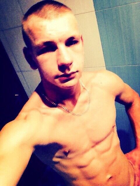  15152181  Ekspert, 28 ,    