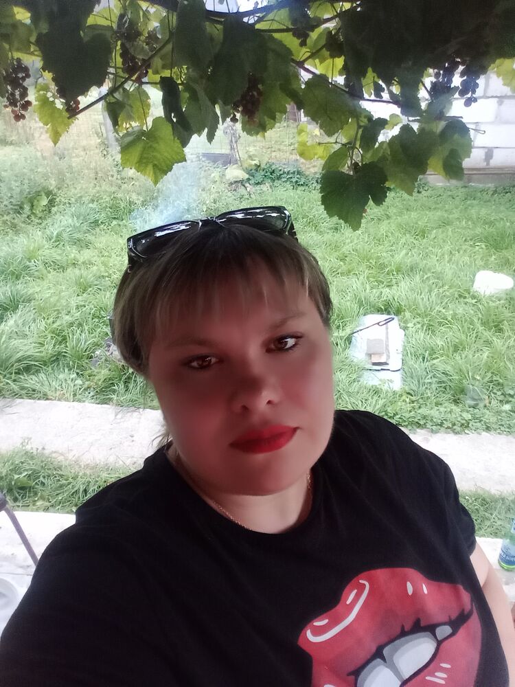  53971561  Elena, 37 ,    