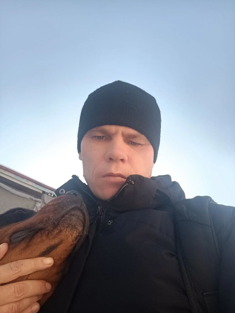  49549331  , 40 ,    
