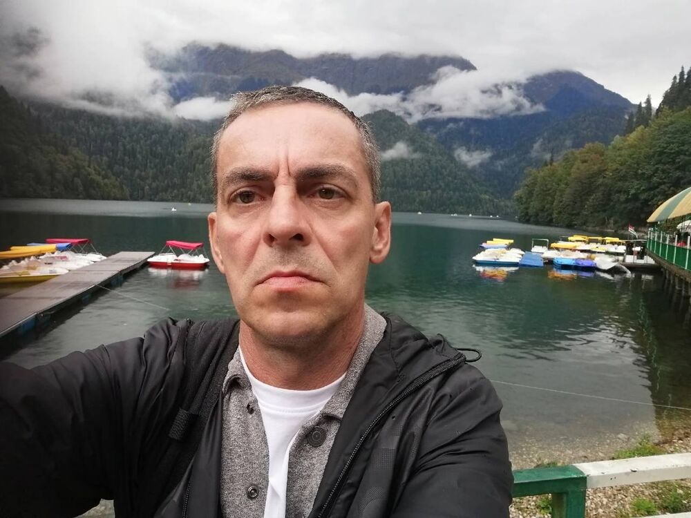  ,   Vladislav, 52 ,     , c 