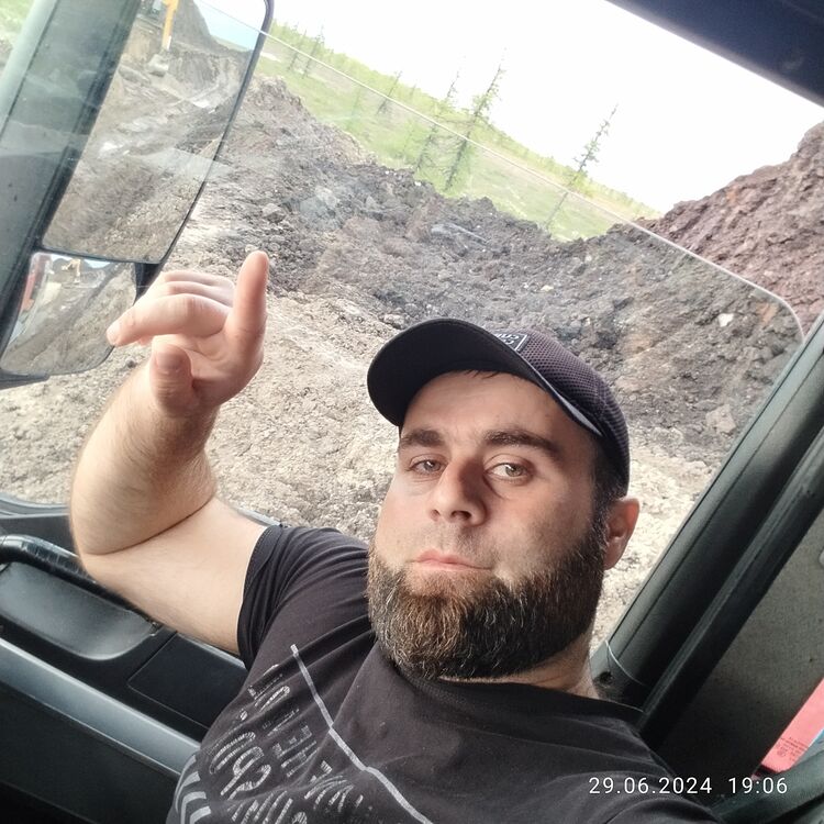  47095761  , 35 ,    
