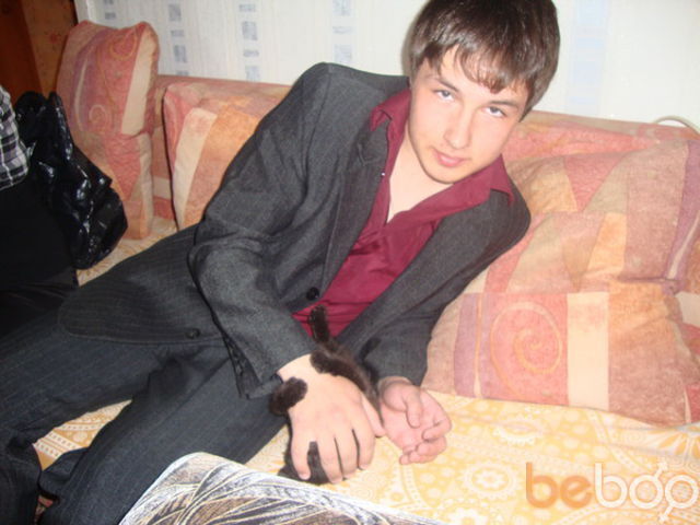  ,   Mihael, 32 ,  