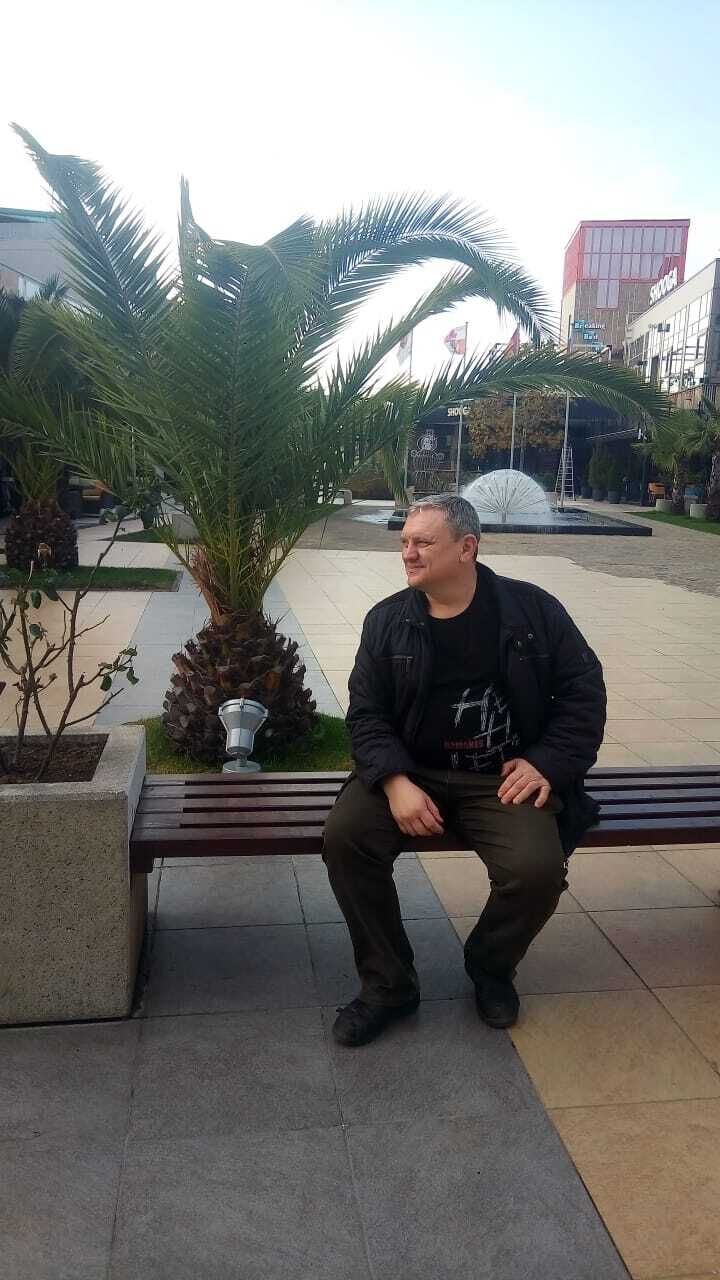  48758931  , 52 ,    