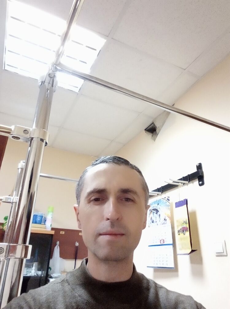  15655481  , 46 ,    