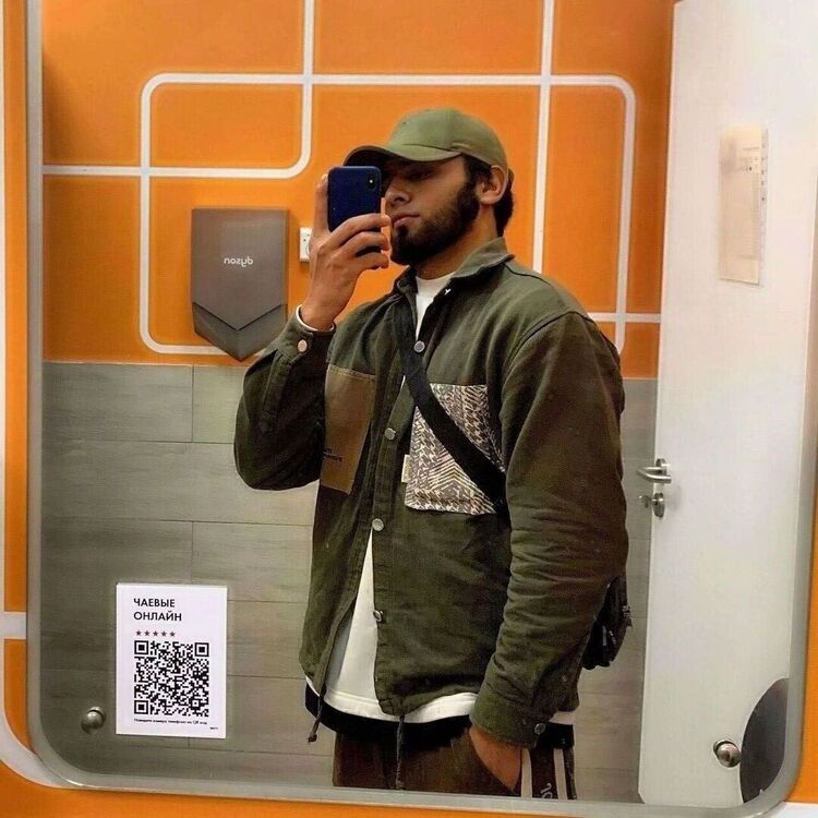  46771091  , 22 ,    -