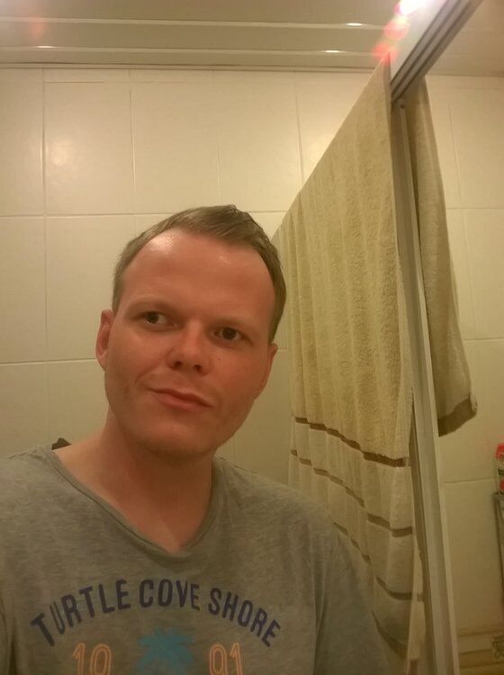  28407271  , 43 ,    