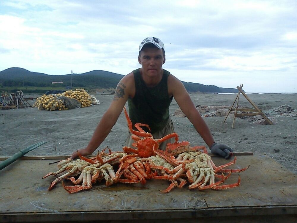  8594941  Anton, 39 ,    