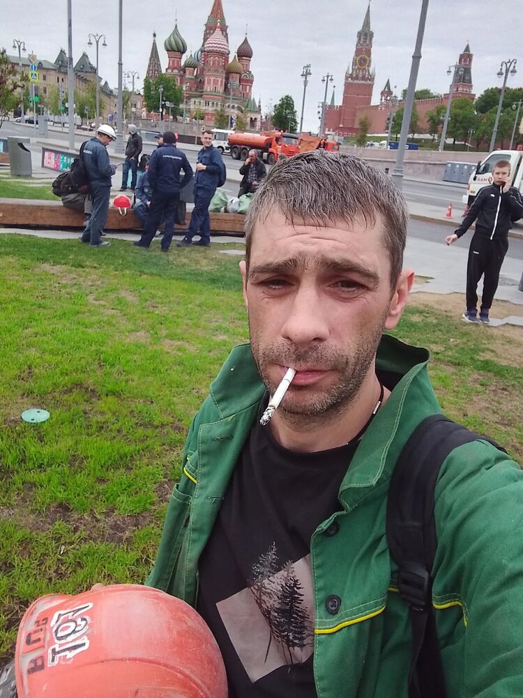  43696811  , 40 ,    