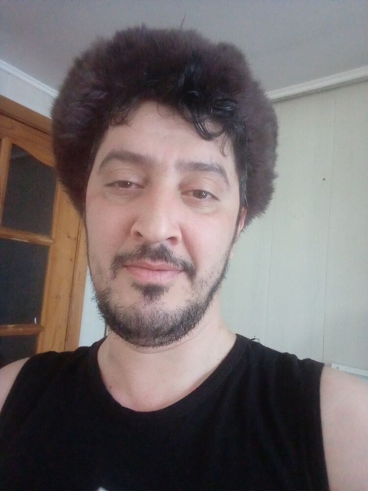  ,   Muradik, 40 ,   ,   