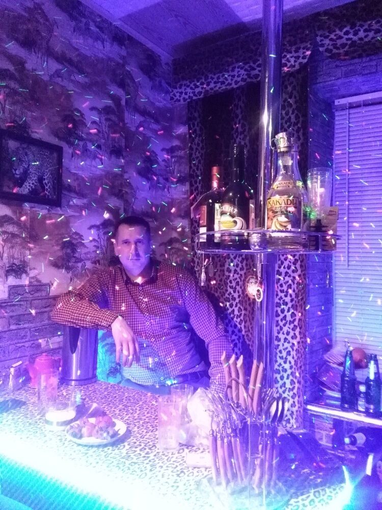  9028191  , 44 ,    