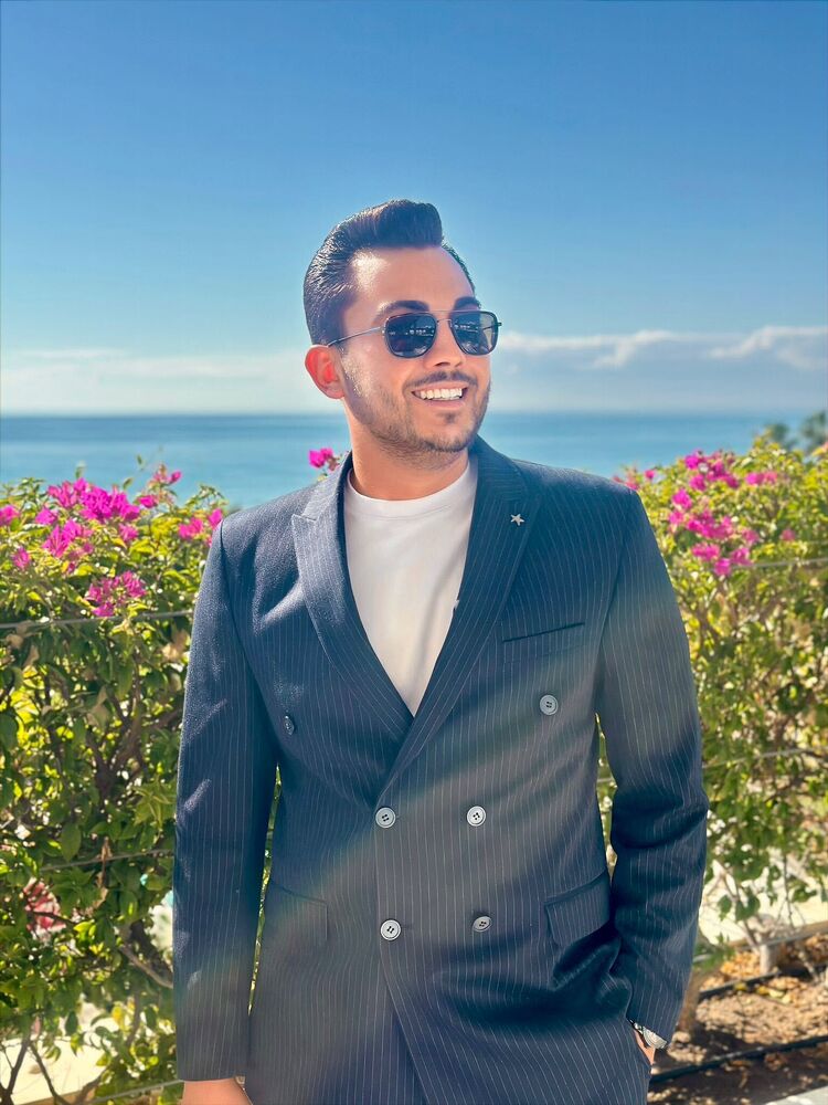  54750301  CIHAN, 30 ,    