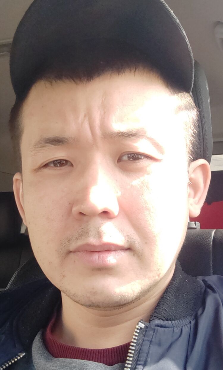  24043341  Akihiro, 35 ,    