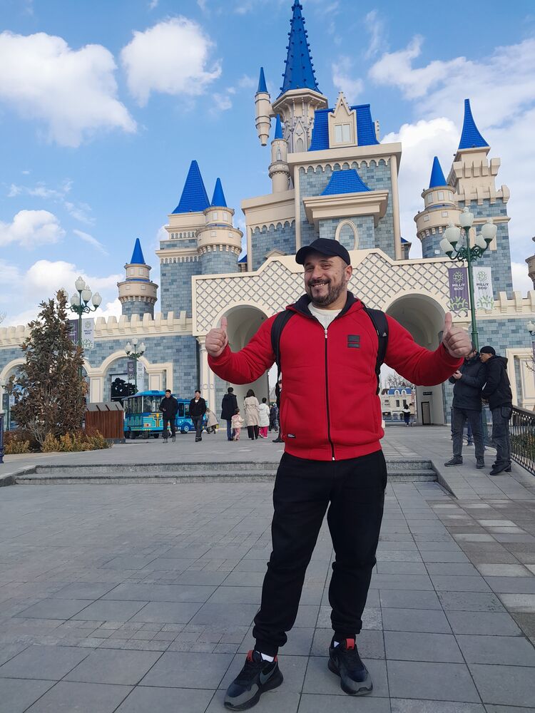 ,   Levan, 44 ,   ,   , c 