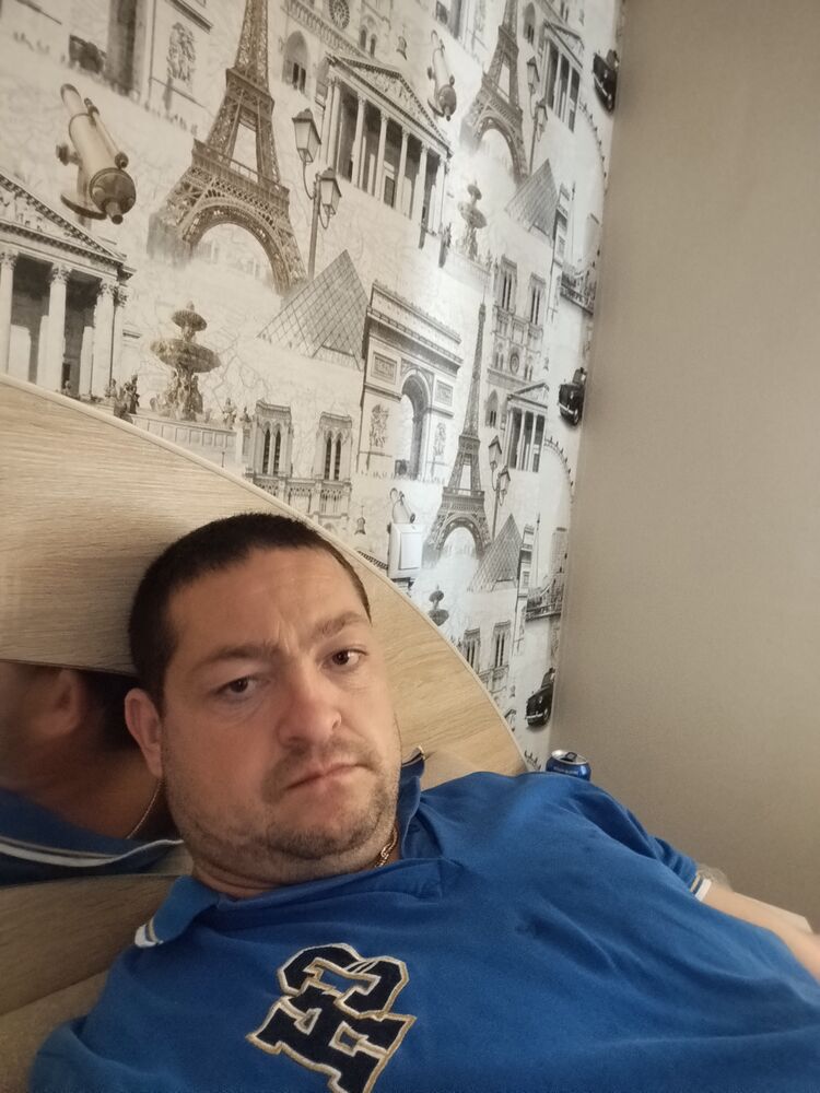  53396201  Nikolae, 34 ,    