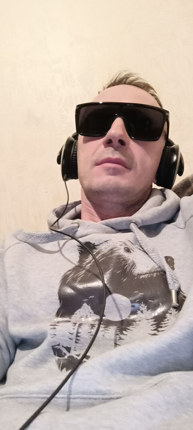  53882821  , 44 ,    