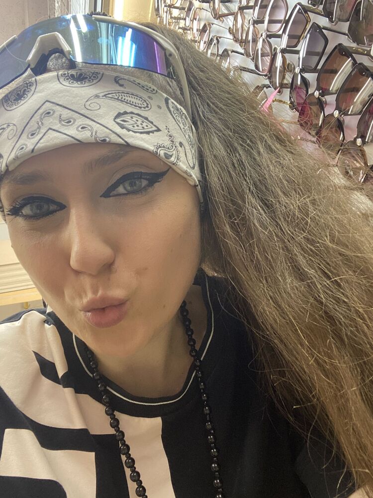  53146771  Kristina, 35 ,    