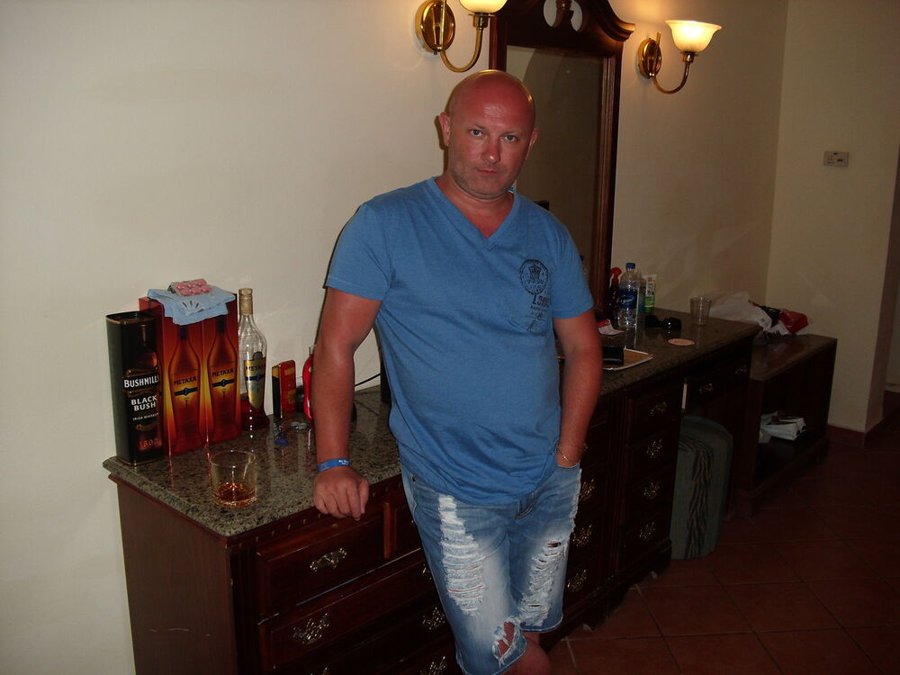  ,   Alex, 51 ,   