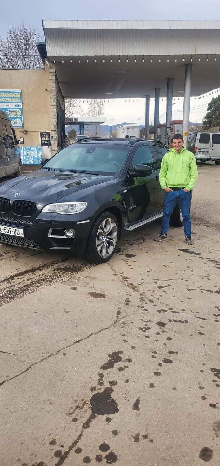  34411701  Goglika, 30 ,    