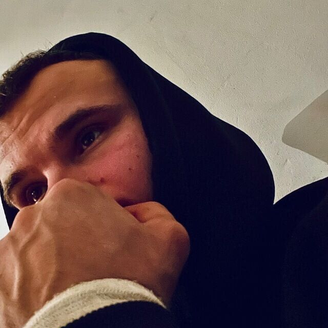 ���� 40330971 ����� ����, 24 ����, ���� ���������� � ������