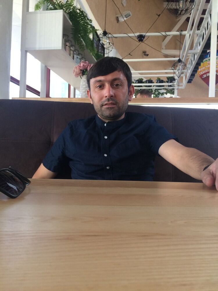  13788311  Xuseyn, 40 ,    