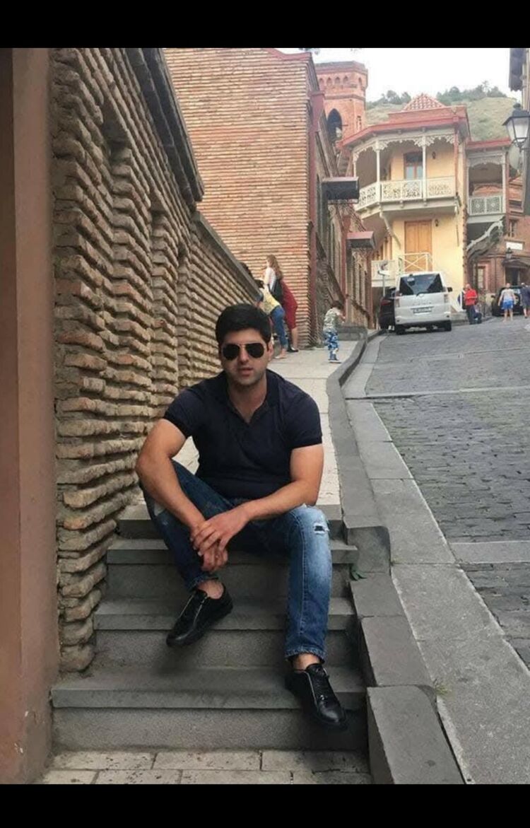 ,   Jemo, 35 ,   ,   