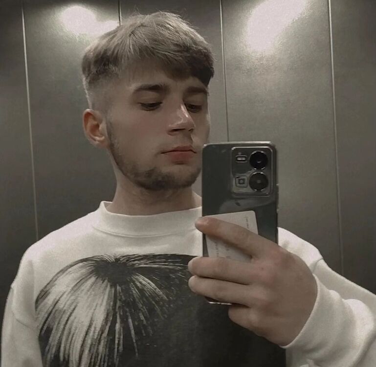  52040421  , 22 ,    Prosek