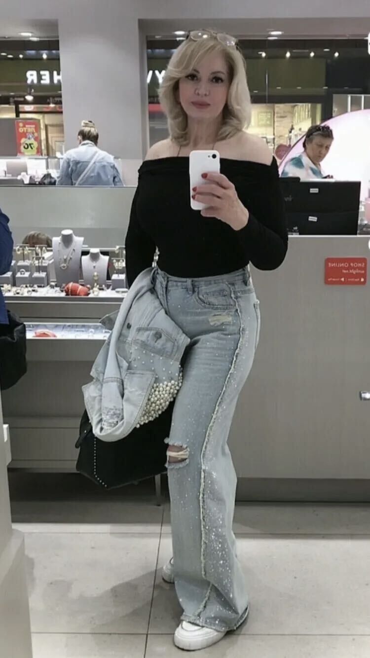  54317221  Irina KosMos, 57 ,    