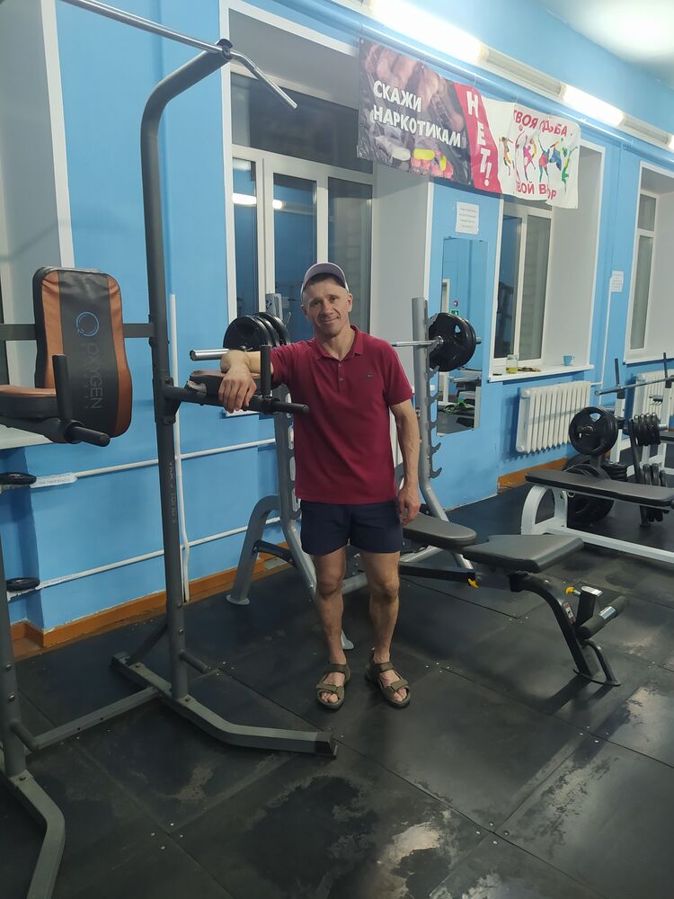  27550481  Andrey, 47 ,    