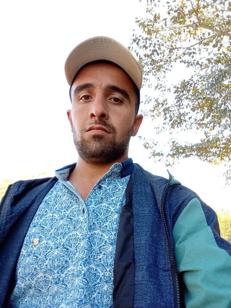  -,   Ali, 32 ,     , c 