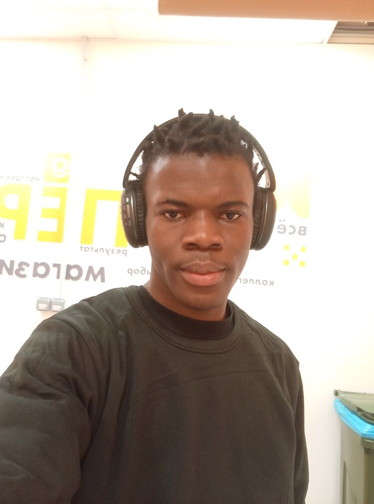 ���� 55166681 ����� Adams Kamara, 21 ���, ���� ���������� � ������