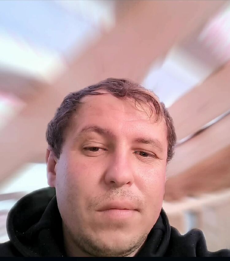  46270221  , 35 ,    