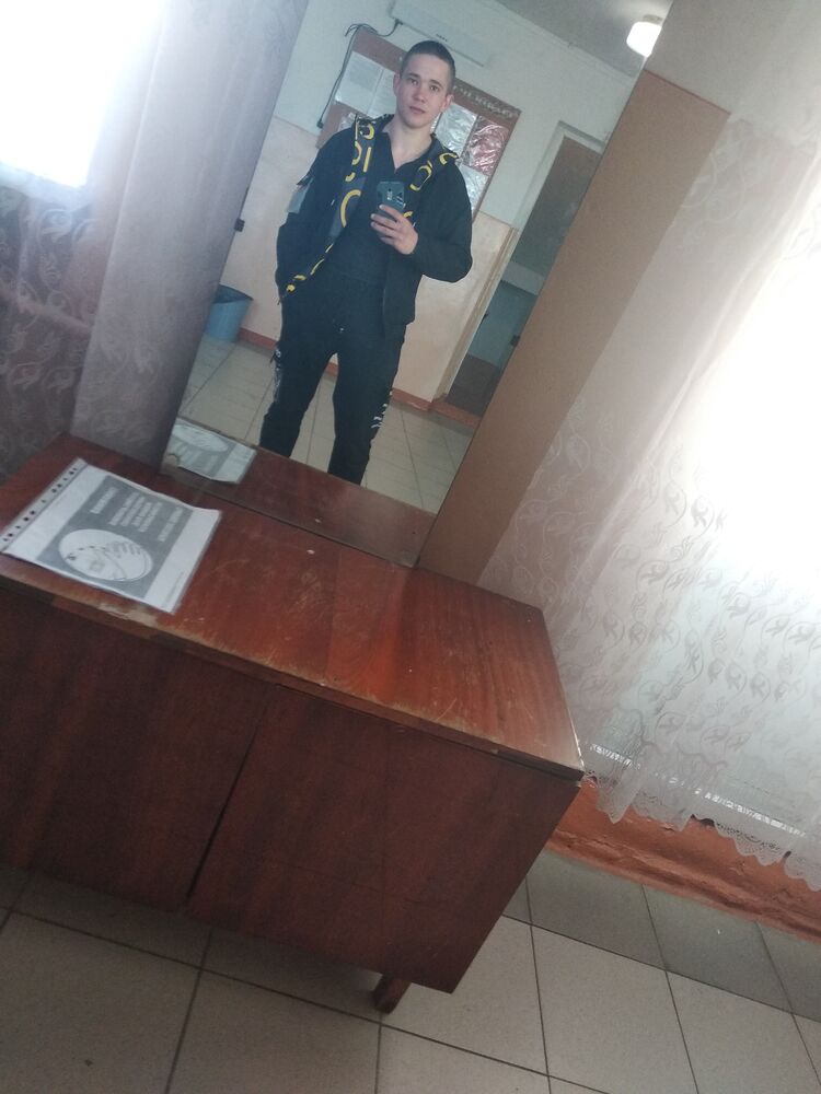  31892441  , 21 ,    