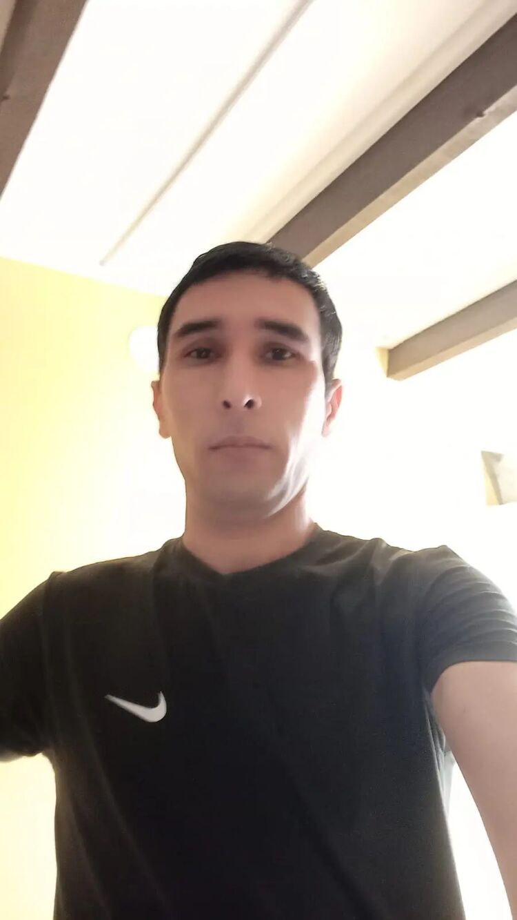  52831001  , 37 ,    -