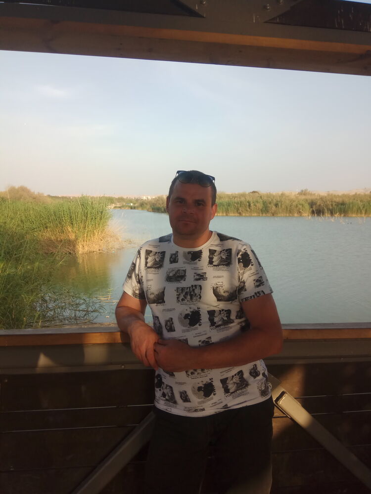  28460951  , 45 ,    