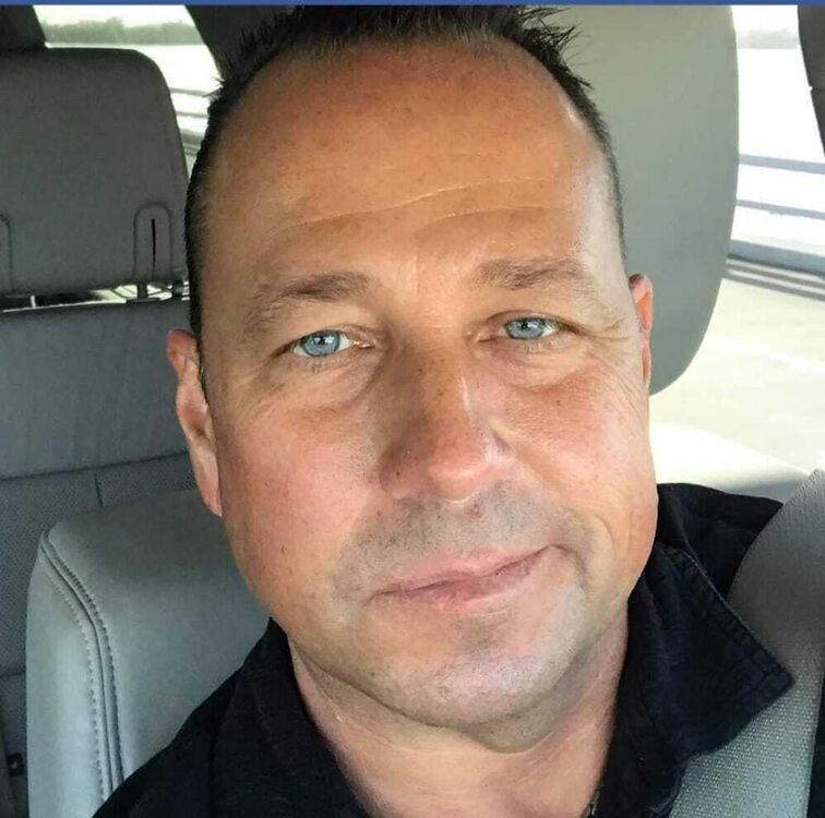 ���� 23260601 ������� Clark Ryan, 56 ���, ���� ���������� � ������