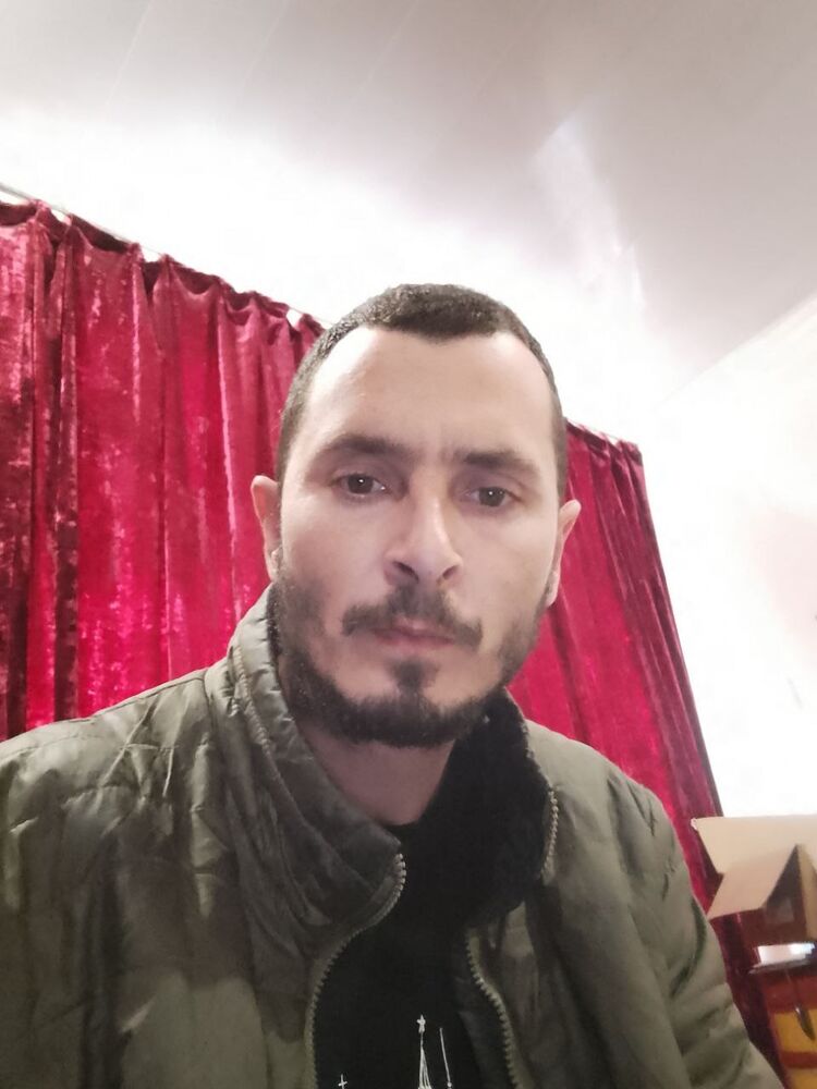  44395011  , 33 ,    