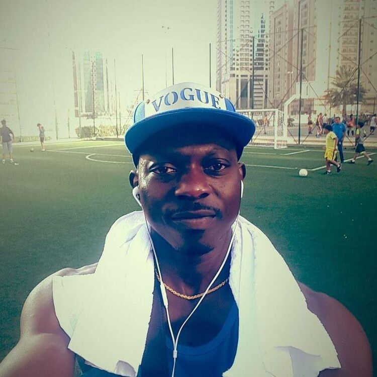 ���� 45982561 ������� Edmond, 39 ���, ���� ���������� � ������