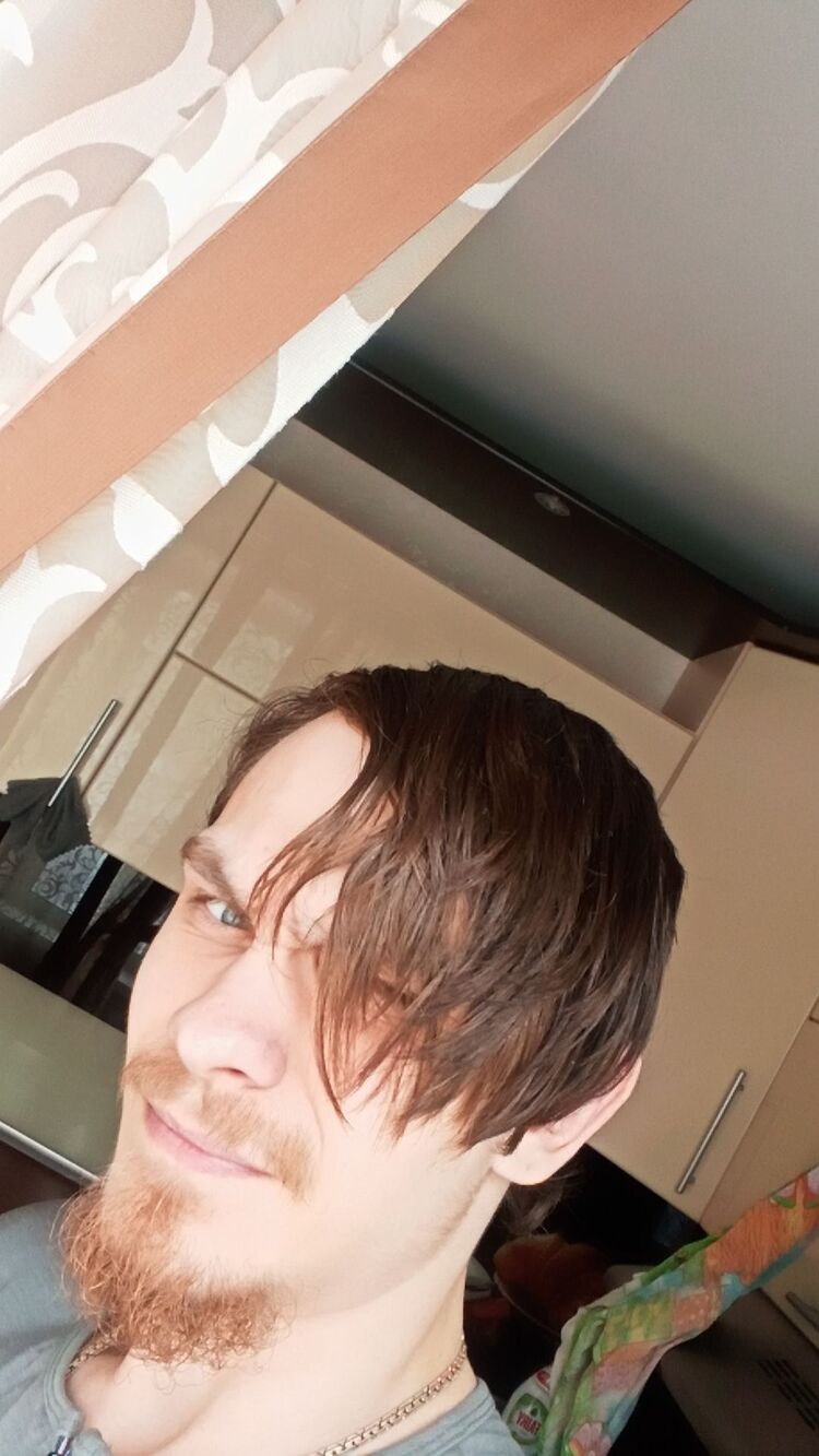  50303851  , 21 ,    