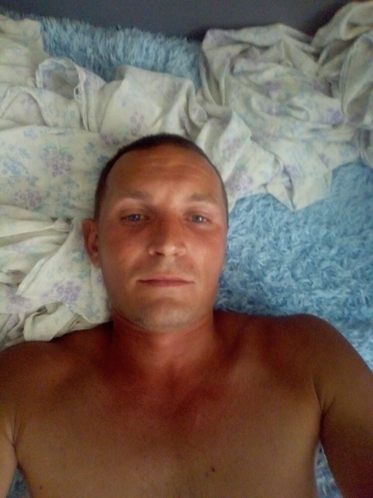  28923891  Sasha, 39 ,    