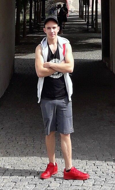 ���� 8202781 ������� �������, 32 ����, ���� ���������� � ��������