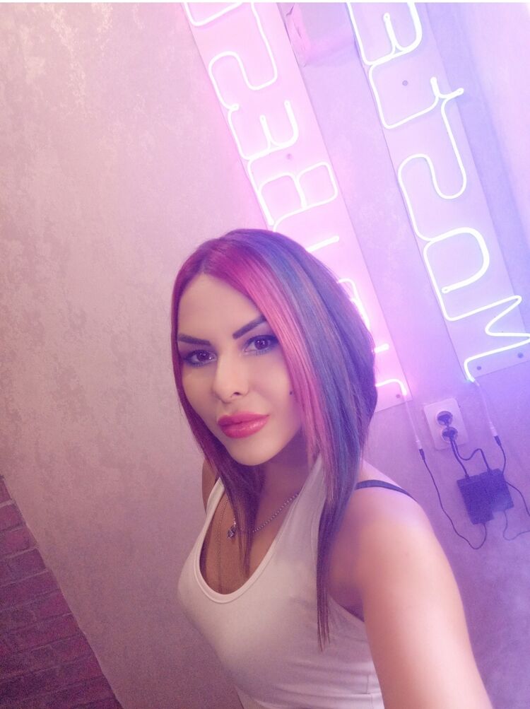  54533801  Alina, 38 ,    