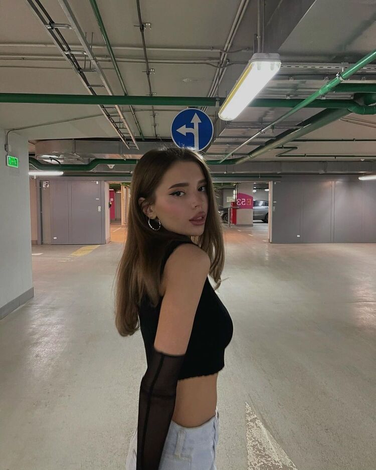  36937391  , 22 ,    -