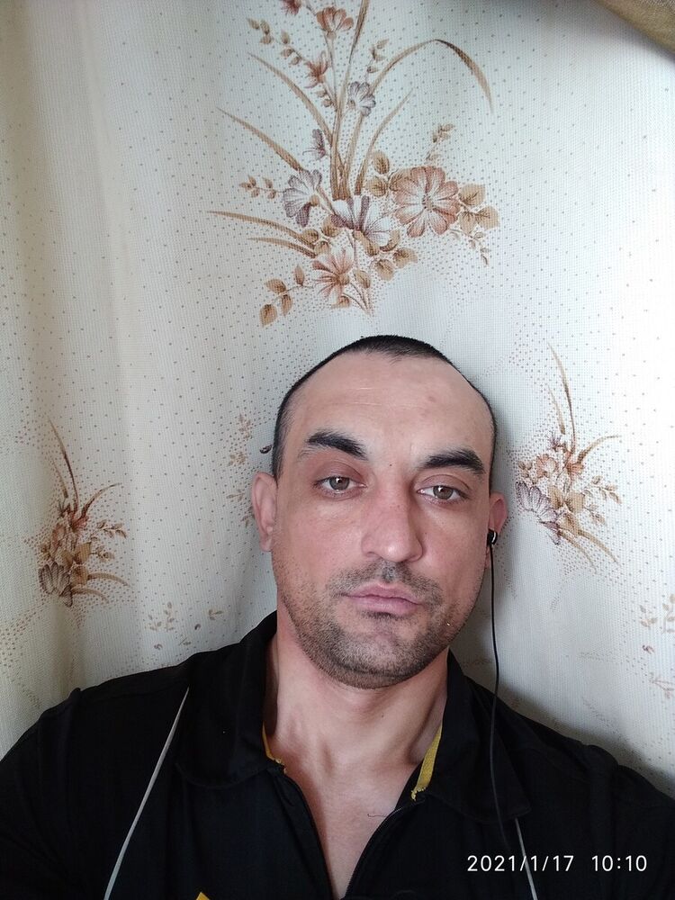  ,   Sergei, 37 ,   ,   , c 