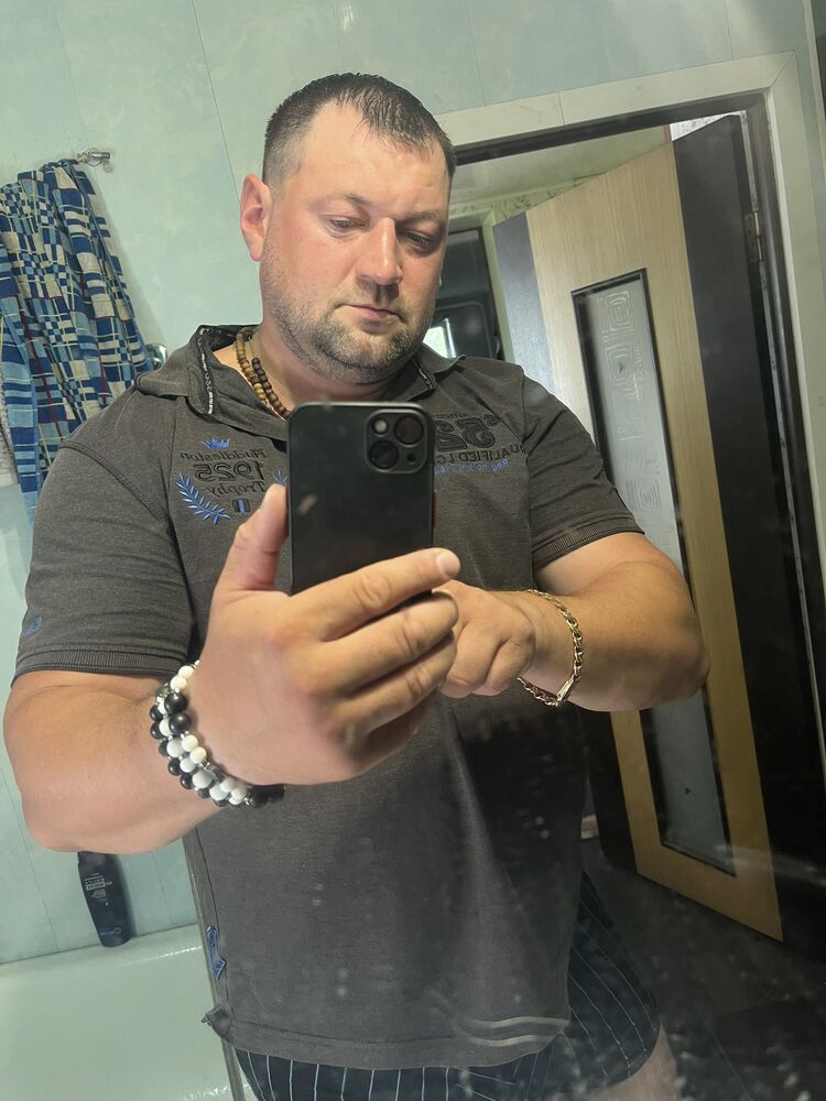  38122891  , 41 ,    