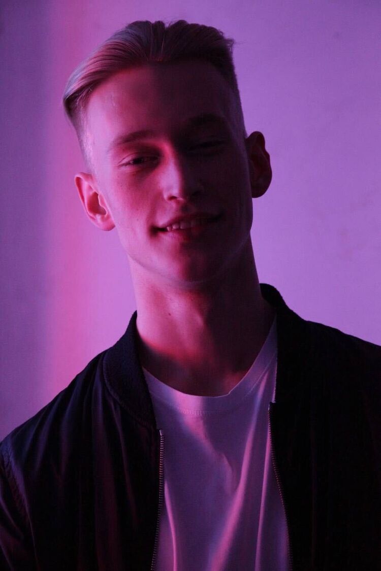 ���������� ������, ���� ����� ������, 24 ����, ������������ ��� c�������� ���������