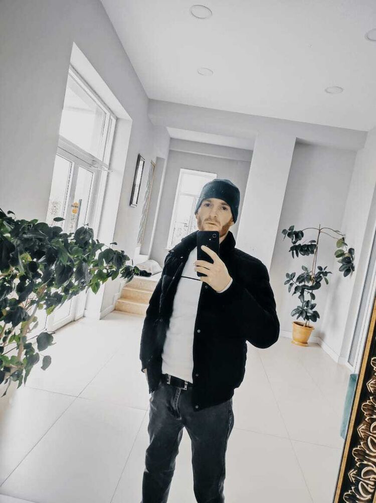  54721121  Roma, 30 ,    