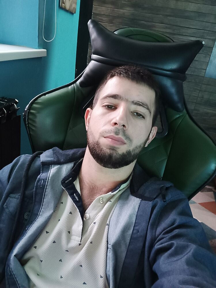  42239461  , 27 ,    